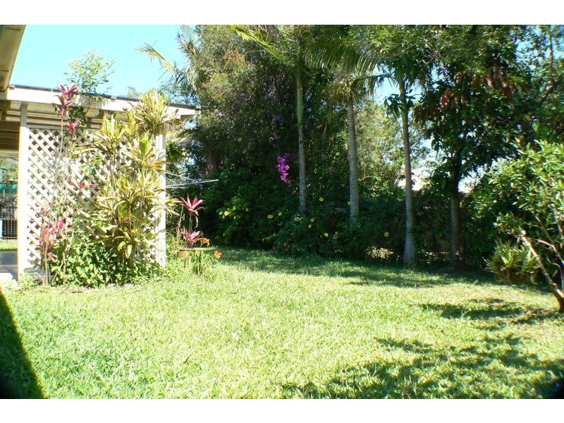 21 Nungo, Pacific Paradise QLD 4564