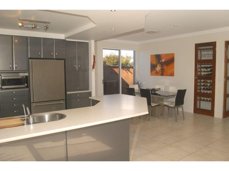 51 Baywater Drive, Twin Waters QLD 4564