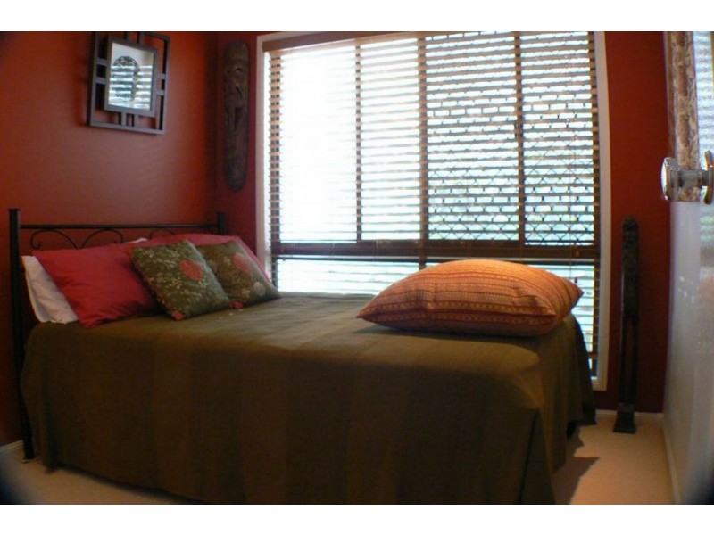 16 Kowonga Street, Pacific Paradise QLD 4564