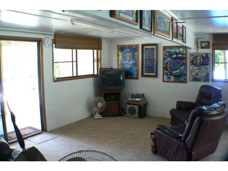 5 Hamia Court, Bli Bli QLD 4560