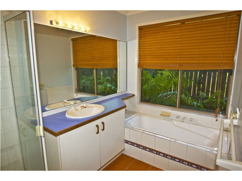35  Sundew Street, Mudjimba QLD 4564