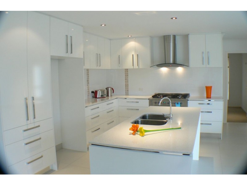 6 Sandy Court, Mount Coolum QLD 4573