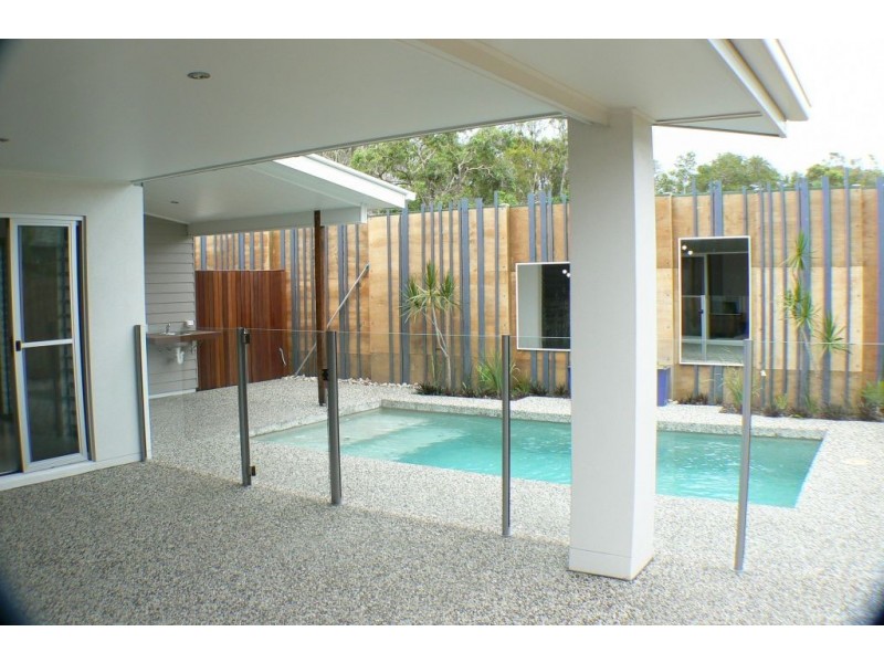 6 Sandy Court, Mount Coolum QLD 4573