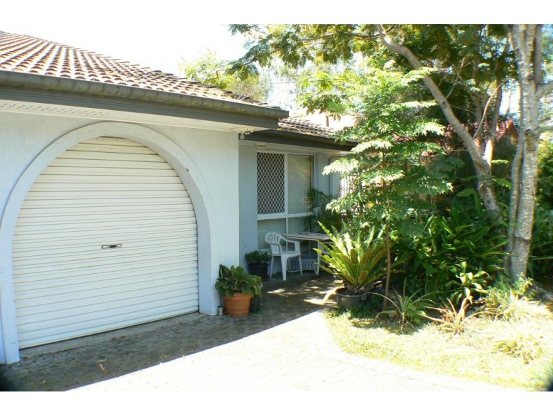 2/40 Nungo Street, Pacific Paradise QLD 4564