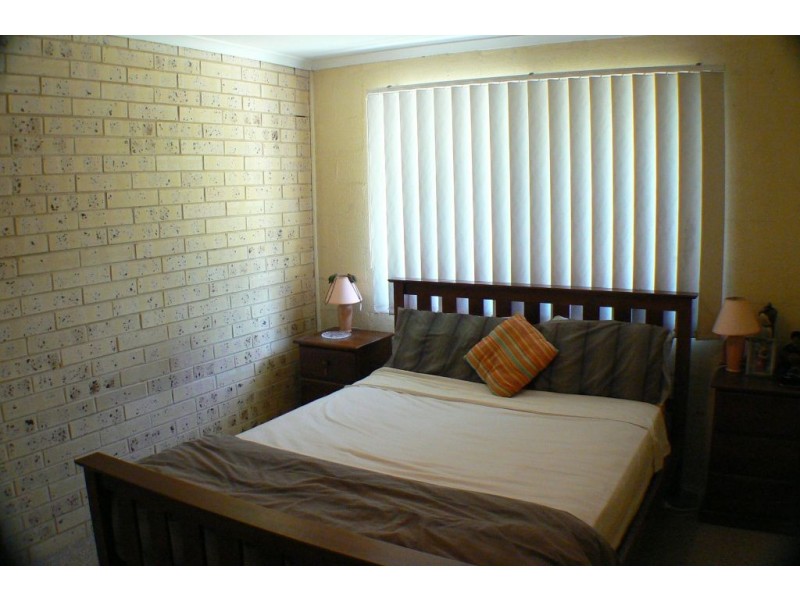 2/40 Nungo Street, Pacific Paradise QLD 4564