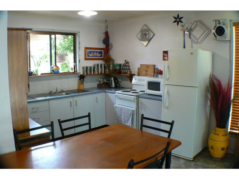 17 Kowonga Street, Pacific Paradise QLD 4564
