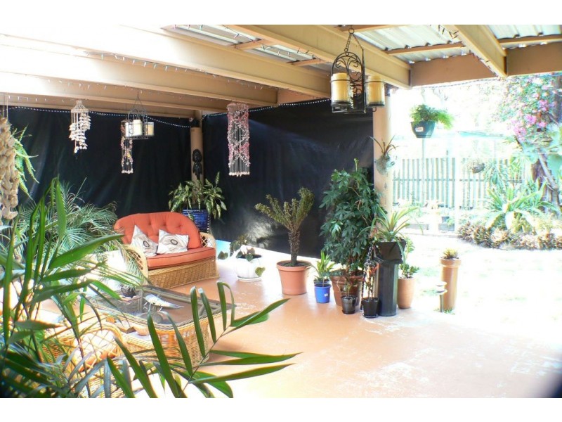 17 Kowonga Street, Pacific Paradise QLD 4564