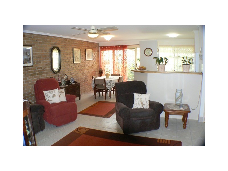 2/17 Yango Street, Pacific Paradise QLD 4564