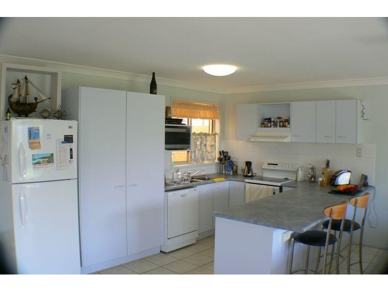 5 Spinifex Place, Twin Waters QLD 4564