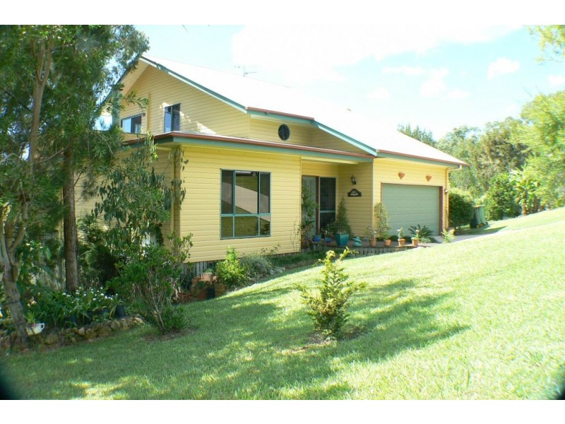 15 Highlands Hill Road, Maroochy River QLD 4561