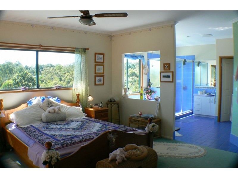 15 Highlands Hill Road, Maroochy River QLD 4561