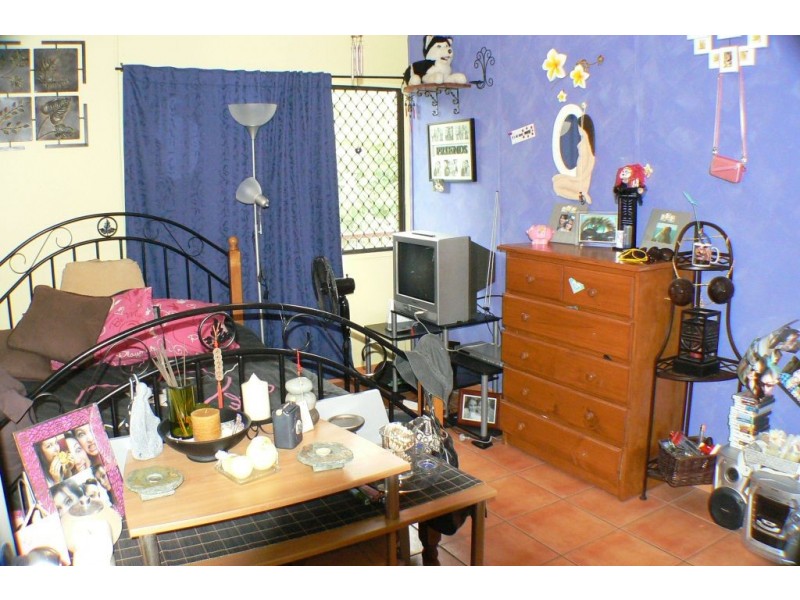 4 Yango Street, Pacific Paradise QLD 4564