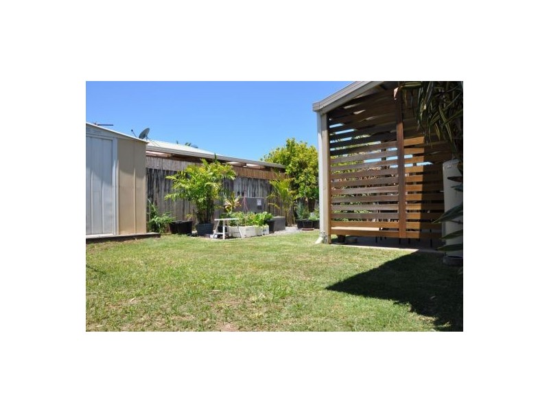 1/26 Kandoo Street, Pacific Paradise QLD 4564