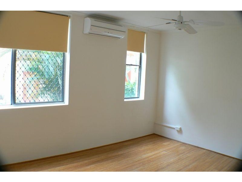 9/45  Bradman Ave, Maroochydore QLD 4558