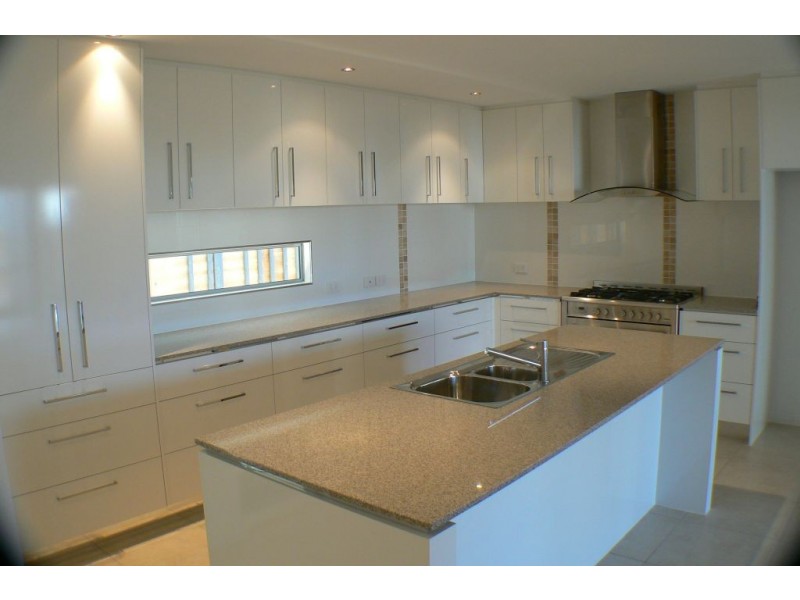 3 Sandy Court, Mount Coolum QLD 4573