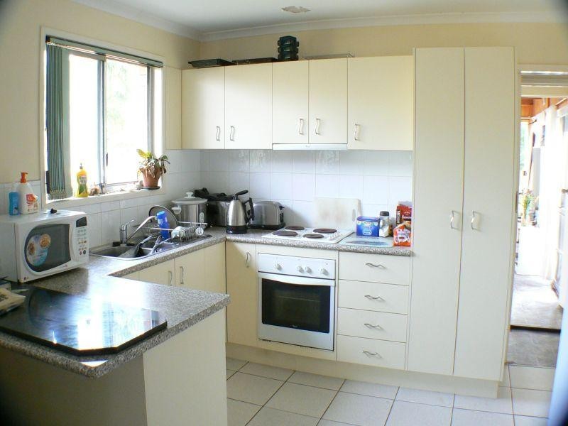 25 Lorraine Ave, Marcoola QLD 4564