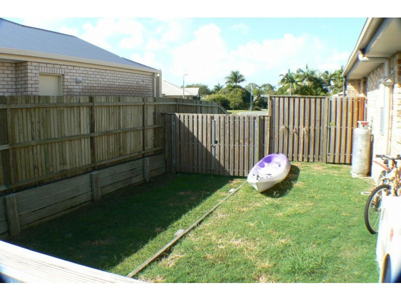 33 Parkland Dr, Pacific Paradise QLD 4564