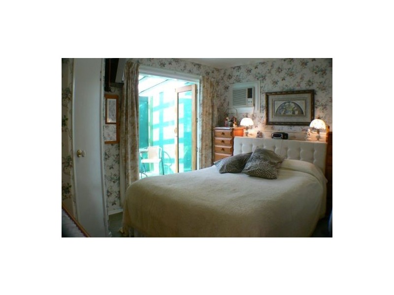 19 Richardson St, Pacific Paradise QLD 4564