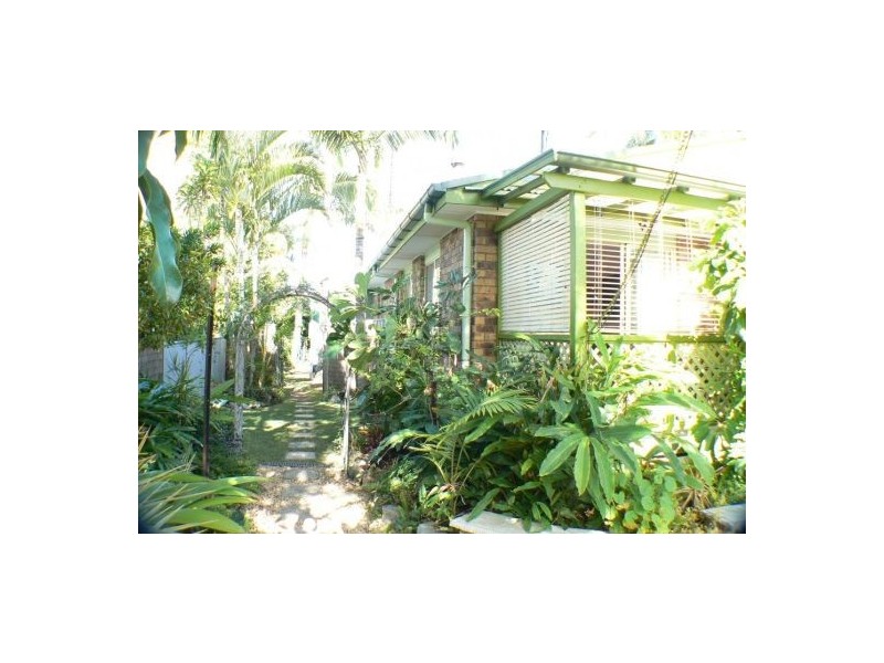 19 Richardson St, Pacific Paradise QLD 4564