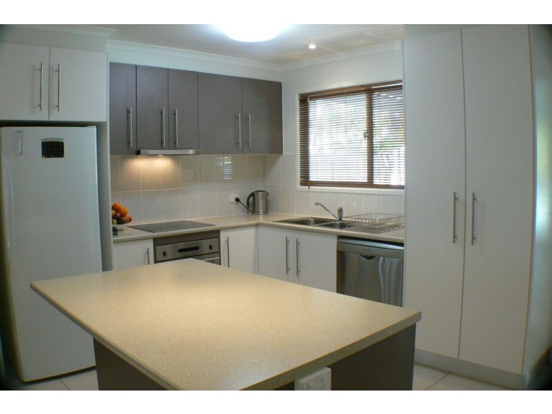 45  Menzies Drive, Pacific Paradise QLD 4564