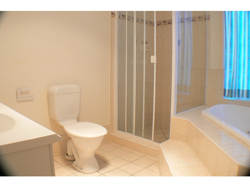 5 Waterlilly Place, Twin Waters QLD 4564