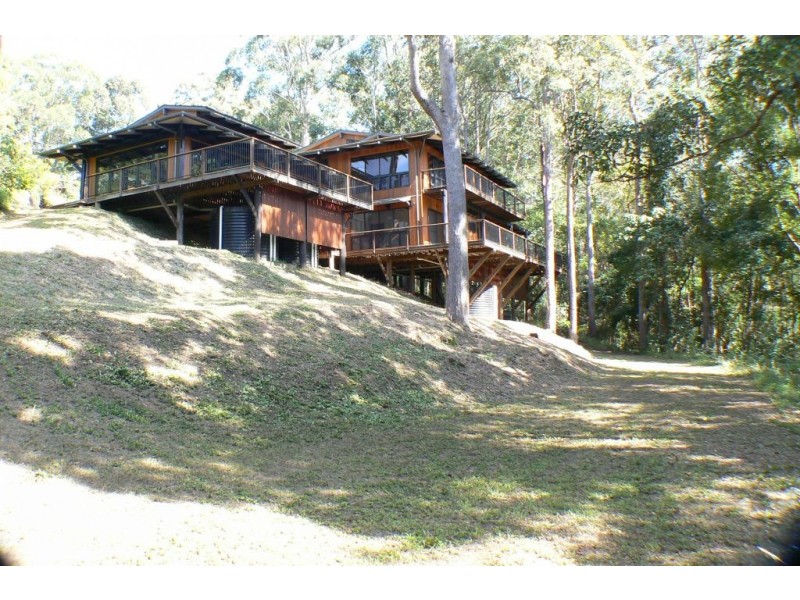 197 Upper Rosemount Road, Rosemount QLD 4560