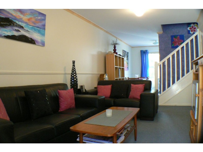 2/7 Namba Street, Pacific Paradise QLD 4564