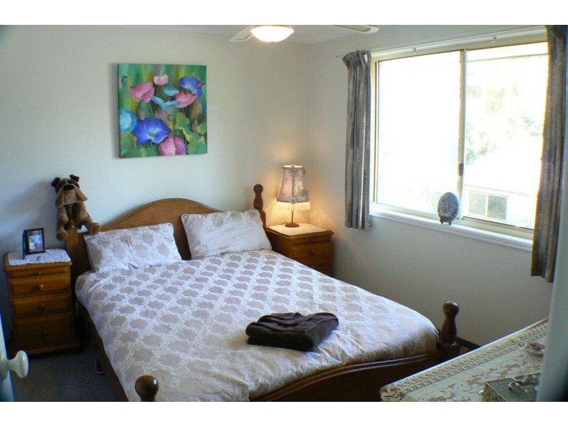 2/7 Namba Street, Pacific Paradise QLD 4564