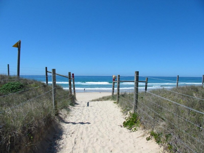 101/885 David Low Way “Marcoola Beach Resort”, Marcoola QLD 4564