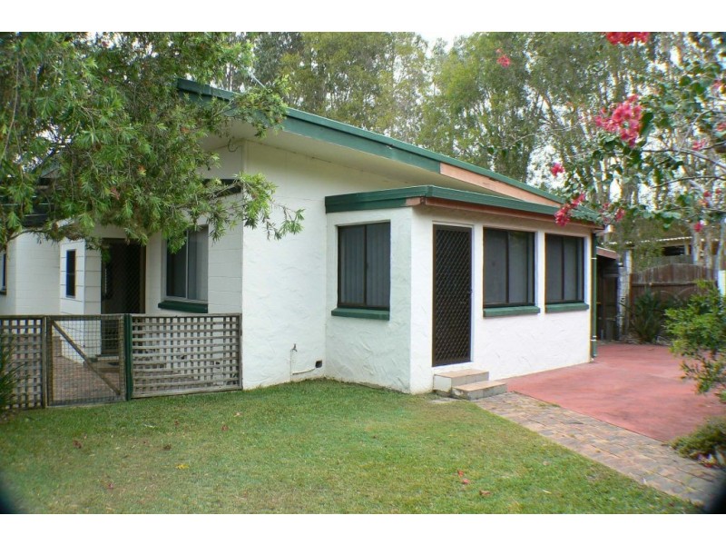17 Bando Street, Pacific Paradise QLD 4564
