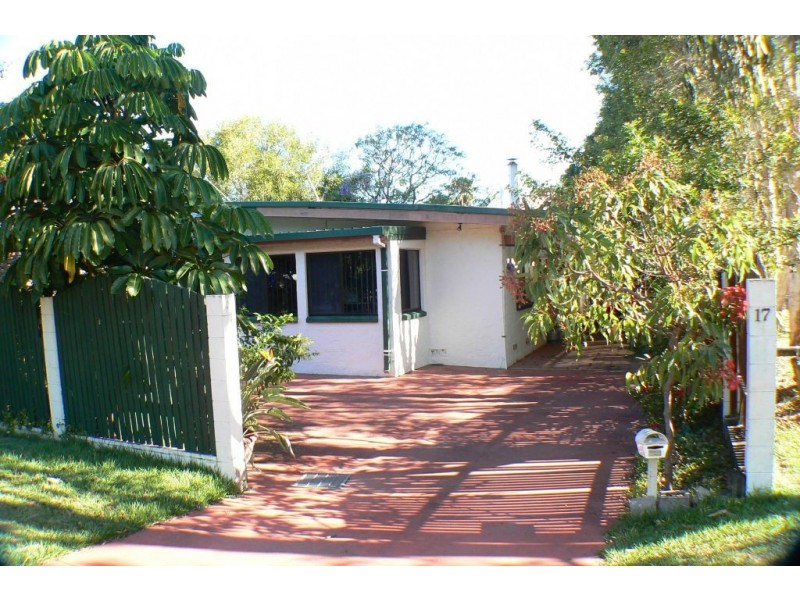 17 Bando Street, Pacific Paradise QLD 4564