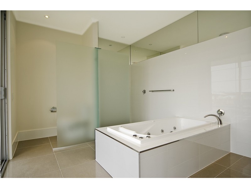 9 Yaroomba Dr, Yaroomba QLD 4573