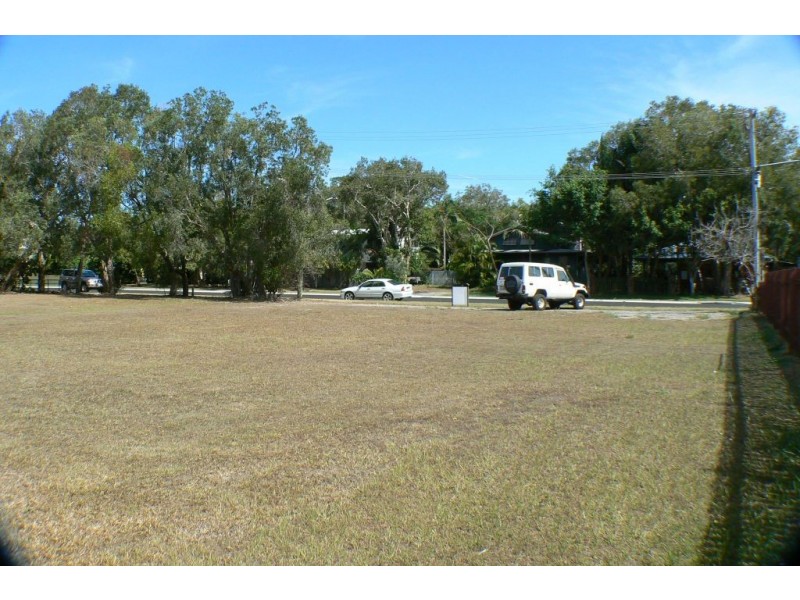 26 Sassifras Street, Mudjimba QLD 4564