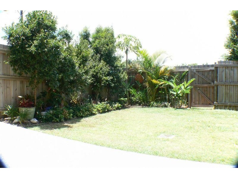 7/25 Lows Drive, Pacific Paradise QLD 4564