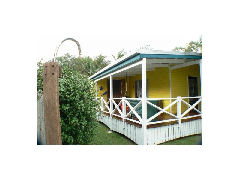 19 Sassifras St, Mudjimba QLD 4564