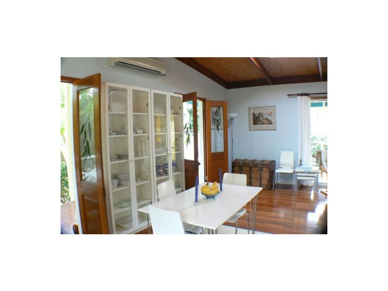 19 Sassifras St, Mudjimba QLD 4564