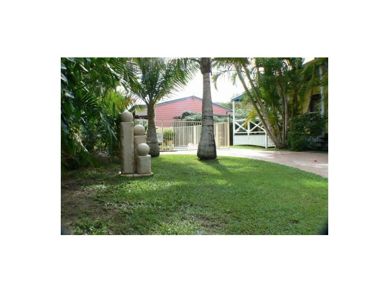 19 Sassifras St, Mudjimba QLD 4564