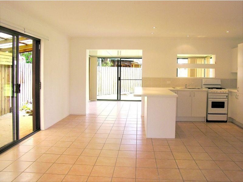 9 Lows Drive, Pacific Paradise QLD 4564