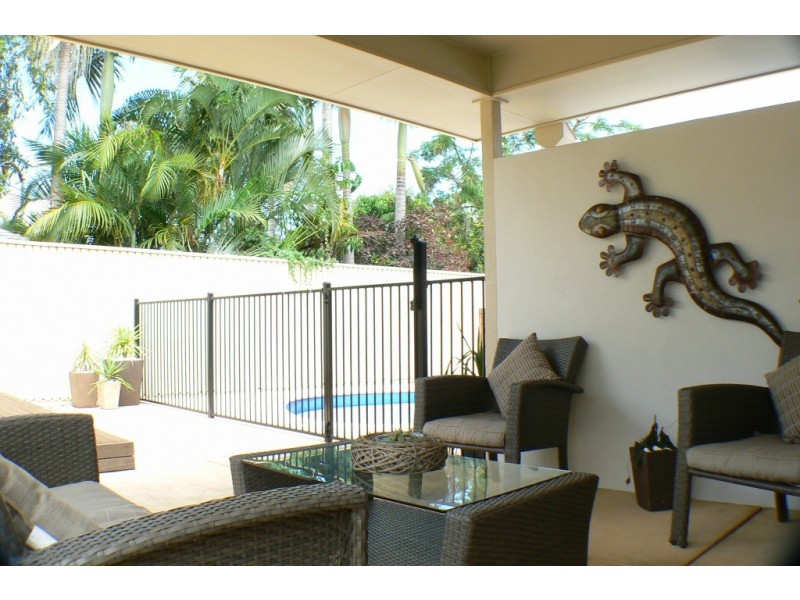 16 Fitzroy Street, Pacific Paradise QLD 4564
