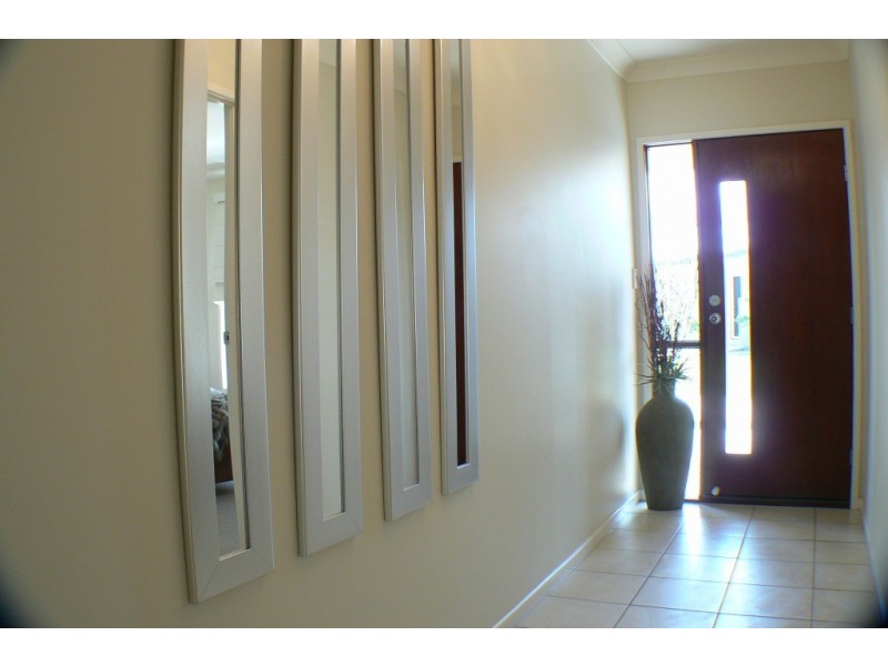 16 Fitzroy Street, Pacific Paradise QLD 4564