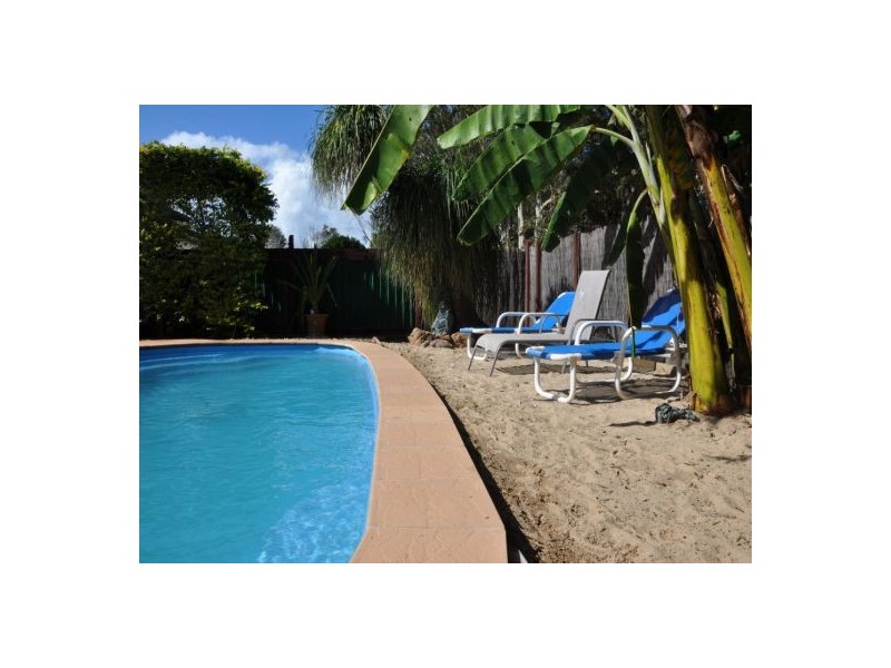 33 Menzies Drive, Pacific Paradise QLD 4564