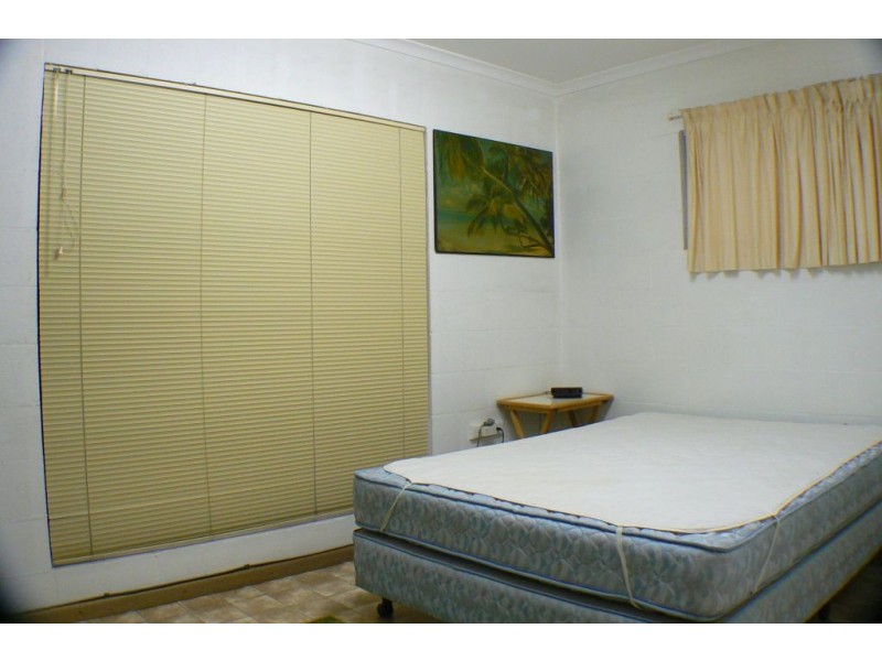 20 Gayome Street, Pacific Paradise QLD 4564