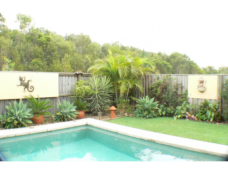 21 Whitsunday Drive, Pacific Paradise QLD 4564