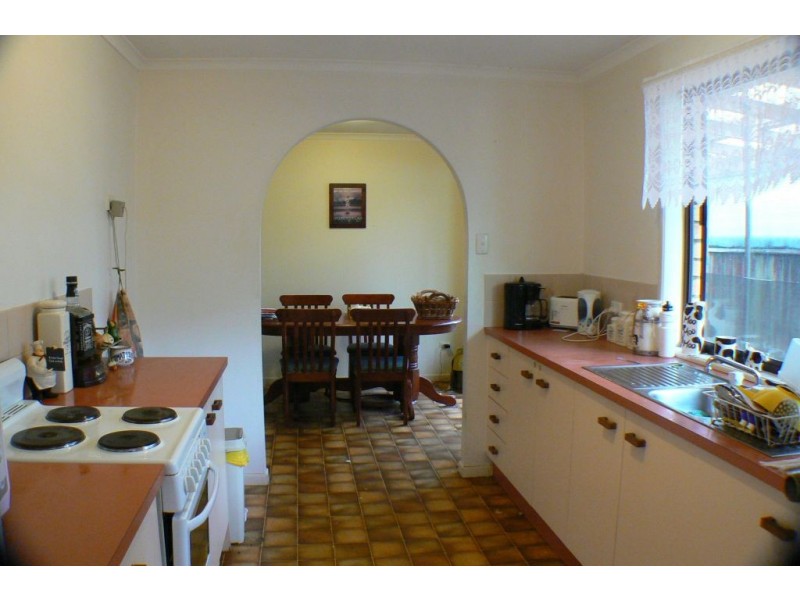 54 Boomba Street, Pacific Paradise QLD 4564