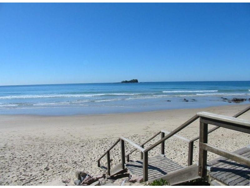 40 Mudjimba Beach Road, Mudjimba QLD 4564