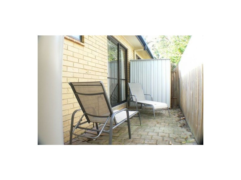 2/22 Kumbar Street, Pacific Paradise QLD 4564