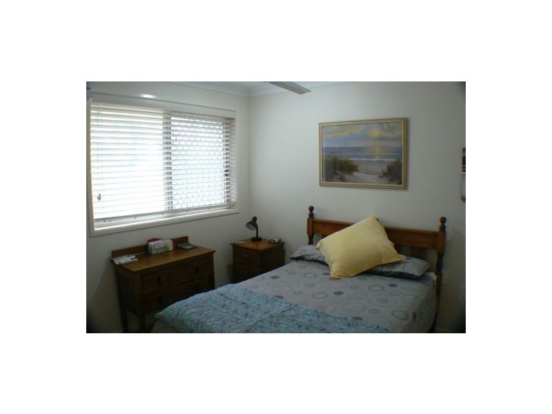 8 Fitzroy Ct, Pacific Paradise QLD 4564