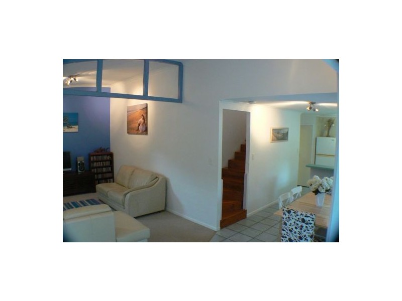 1/17 Begonia Way, Marcoola QLD 4564