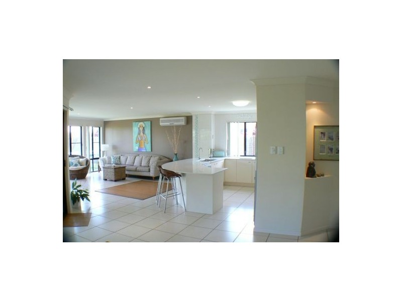 28 Veerings Cr, Twin Waters QLD 4564