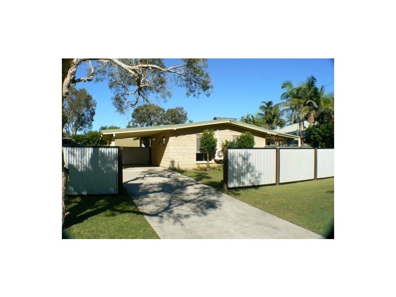 15 Richardson St, Pacific Paradise QLD 4564